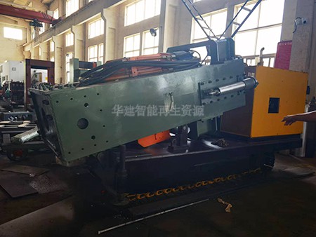 我想買一臺反井鉆機(jī)，你有什么推薦嗎？