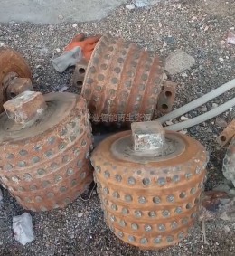 河南礦山回收了6個(gè)反井鉆機(jī)滾刀