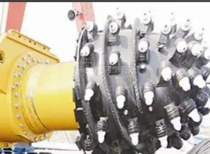 煤礦井下機械設(shè)備維修